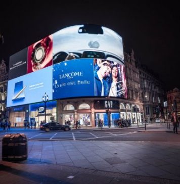 Zalety reklamy zewnętrznej w promocji biznesu zewnetrzna reklama